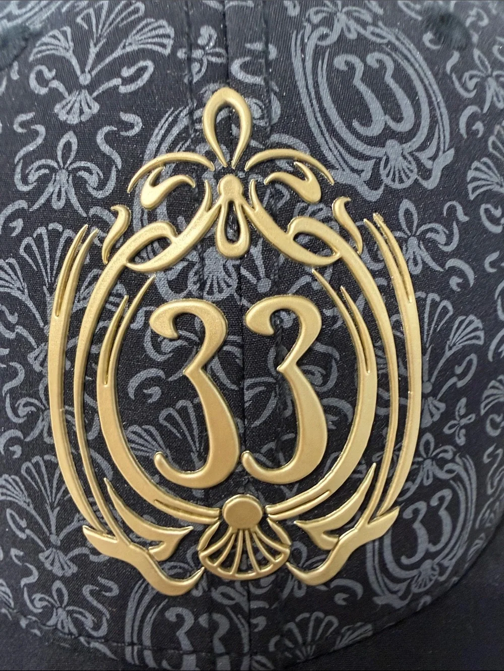 NWT Rare Disneyland Club 33 Haunted Mansion Black & Grey Gold Logo Hat | OS